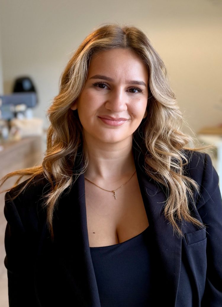 Mimoza-Gojani-Porträt